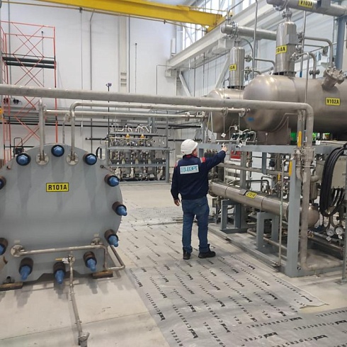 ООО "Киберсталь". Строительство "под ключ" цеха по производству водорода методом щелочного электролиза воды на базе двух электролизных установок ЭУПВ-150/16